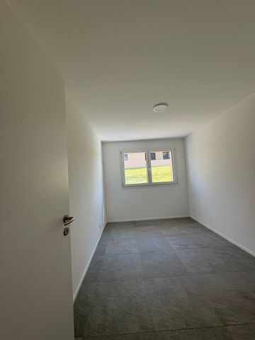 For rent - Idyllic setting on the heights of Mézières (FR) - Foto 4