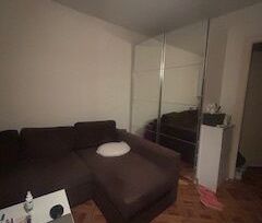 Furnished studio in the Thônex district - Photo 1