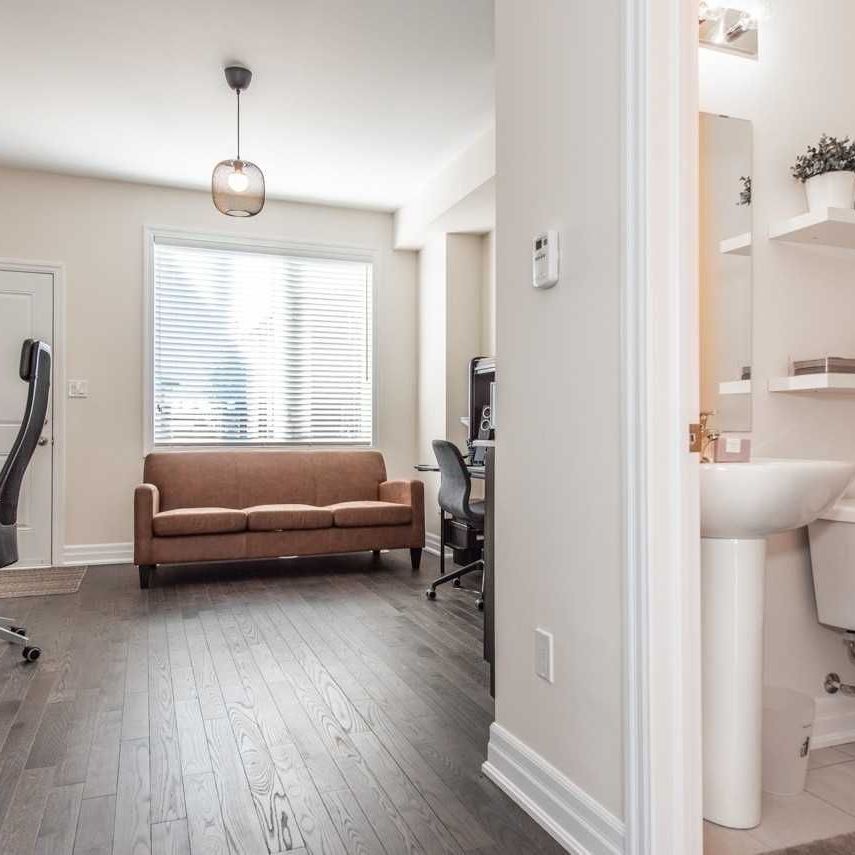 For Lease - 37 Juneau Street, Vaughan, Ontario - Photo 1