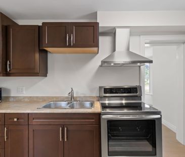 For Lease - 7065 Longwoods Road Unit# Main, London South, Ontario - Photo 4