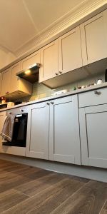 5 bedroom terraced house to rent - Photo 4