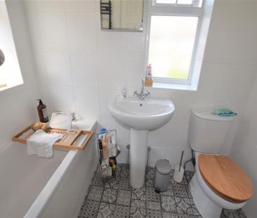 2 Bedroom Semi Detached To Let - Photo 6