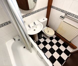 1 bedroom House Share in Howden Place, Leeds - Photo 1