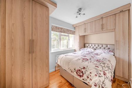 5 bedroom detached house to rent - Photo 5