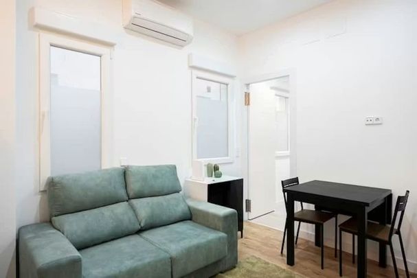 Calle de la Arquitectura, Madrid, Community of Madrid 28005 - Photo 1