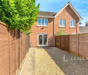 2 bedroom house to rent Carisbrooke Grove, Stamford, PE9 - Photo 4