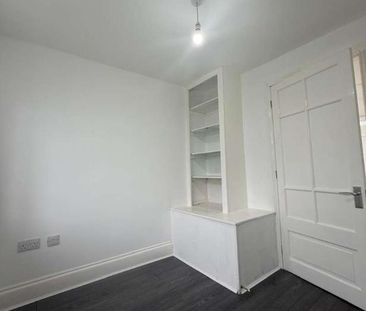 Firbanks, Jarrow, NE32 - Photo 3