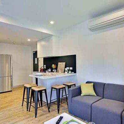 4 Bedroom Ensuite, King Single Bed - Photo 1