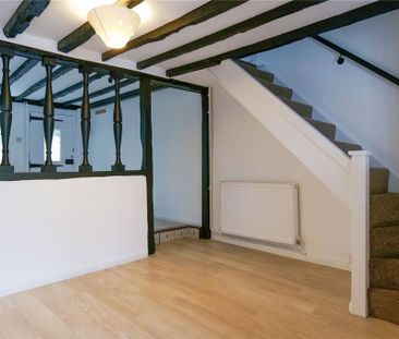 2 bedroom terraced house to rent - Photo 1