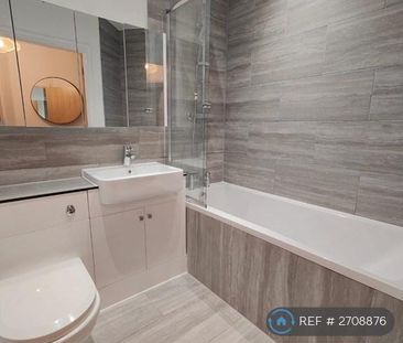 2 bedroom flat to rent - Photo 6