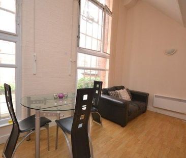 1 bedroom in a house share to rent - Photo 1