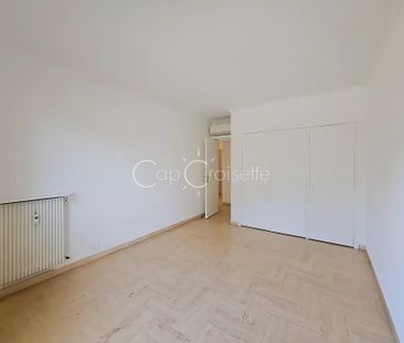 Location Appartement 3 pièces 62m² CANNES 06400 - Photo 4