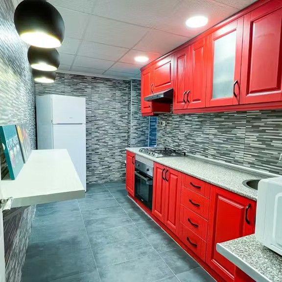 Calle Visitación, Valencia, Valencian Community 46009 - Photo 1