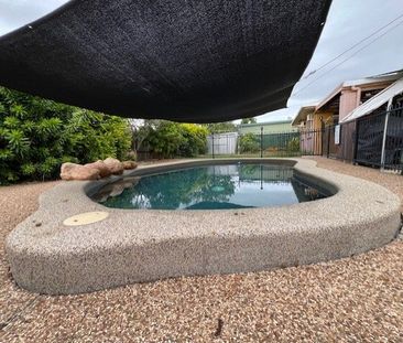 Thuringowa Central - Photo 2