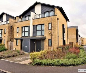 Elderberry Close, Kings Park, Romford, United Kingdom, RM3 - Photo 2