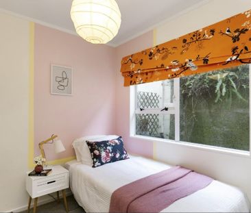 Sunny Berhampore Flat For Rent - Photo 2