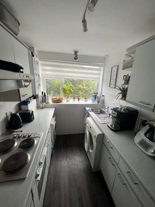 Room in a Shared House, Richmond Court, LU2 - Photo 1
