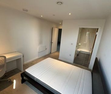 Room in a Shared Flat, Block C, M5 - Photo 4