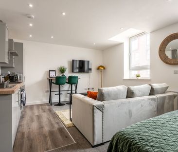 1 Bed Flat, Doncaster Gate, S65 - Photo 3