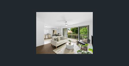 Elegant, Light-Filled Apartment Moments from Oxford Street & Parkland Trails - Photo 3