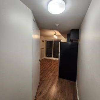 1 Bed 1 Bath Available For Lease In Liberty Village - Photo 4