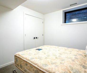 For Lease - 546 St Clements Avenue Unit# Bsmt, Toronto, Ontario - Photo 1