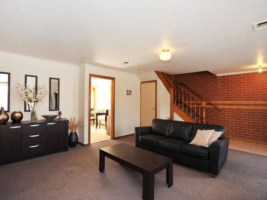 9/8-10 Belgrave Hallam Rd, Hallam, VIC 3803 - Photo 1