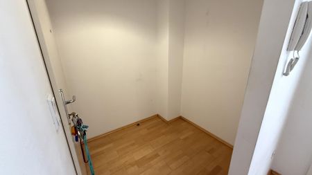 PERFEKTE WG-geeignete 2 Zimmer Wohnung in der LAUDONGASSE!!! Günstige Nebenkosten!!! - Foto 2