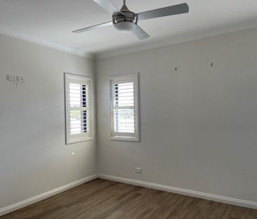 Family home hidden away in Hillvue... - Photo 2