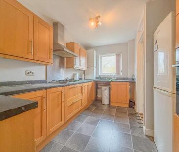 2 bedroom terraced house to rent - Photo 2