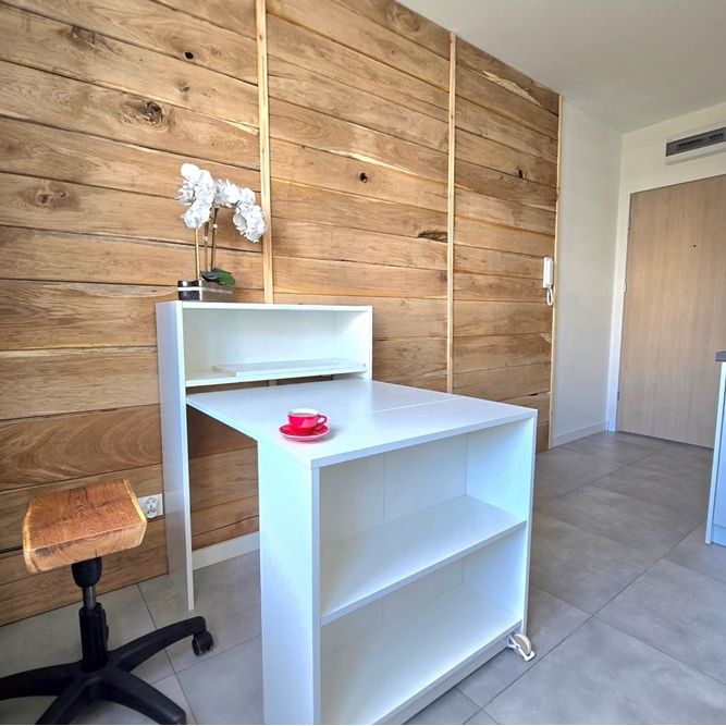 Na wynajem mała, nowoczesna kawalerka ul.Katowicka - Zdjęcie 1