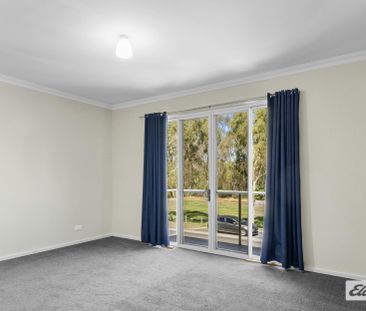 Contemporary Living in a Sought After Location - Photo 4