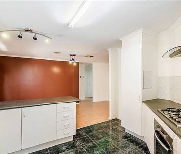 Comfortable Living in Lynbrook! - Photo 6