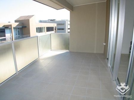 Modern Comfort Bowen Hills Apartment - Photo 2