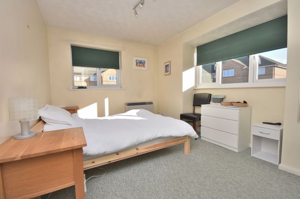 2 bedroom flat to rent, - Photo 1