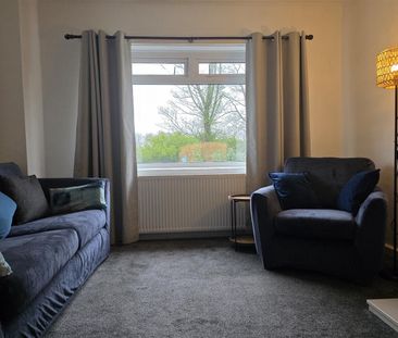 29 Ffriddoedd Road - Photo 2