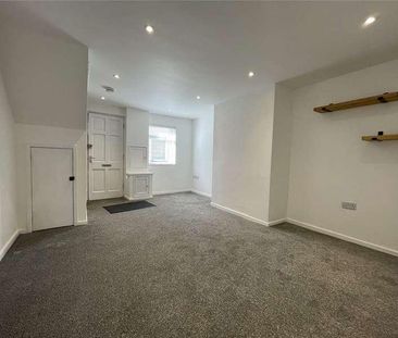 New Street, Caernarfon, Gwynedd, LL55 - Photo 1