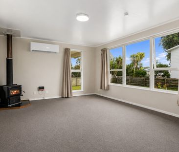 Freshly Renovated Family Home in Onerahi - Photo 1