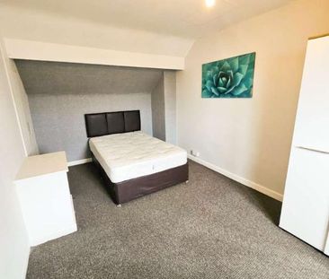 Elmfield Road, Hyde, DN1 - Photo 3