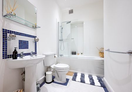 1 Bed Flat, Whitecross Street, EC1Y - Photo 5