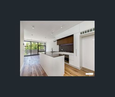 Stylish 2-Bedroom Apartment in the Heart of Prahran – Available Now! - Photo 3
