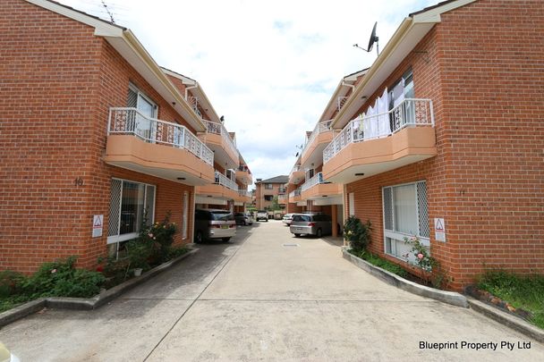 2/12 Hargrave Road, Auburn NSW 2144 - Townhouse For Rent | Domain - Photo 1