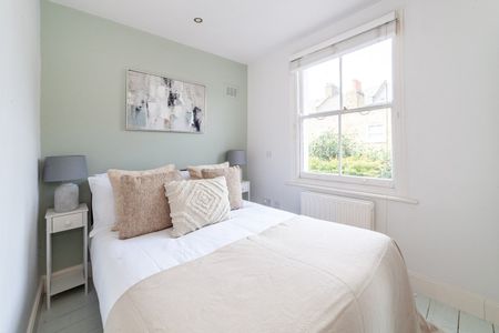 2 Bed Flat, Hormead Road, W9 - Photo 2