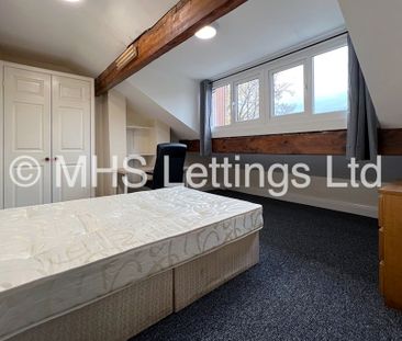 7 Bedroom Mid Terraced House for rent in Kensington Terrace - Photo 4