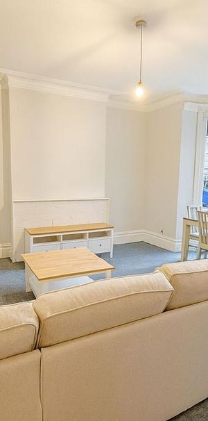 9 bedroom house share to rent - Photo 1