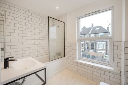 2 bedroom flat to rent - Photo 5