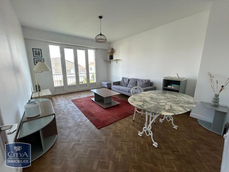 Location Appartement 3 pièces 67m² LA ROCHELLE 17000 - Photo 3