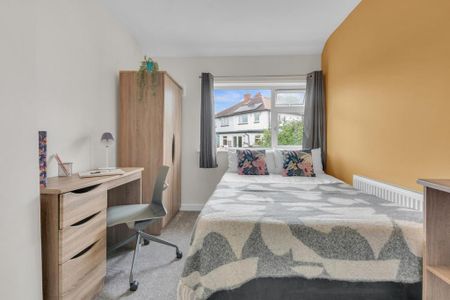 4 bedroom house to rent - Photo 3