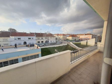 Apartamento T2 em Setúbal - Photo 3