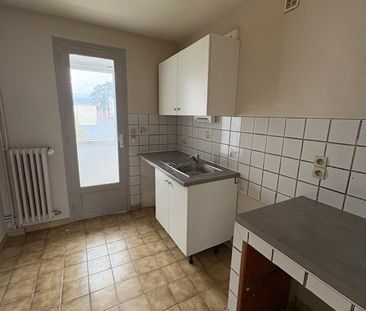 Location - Appartement T3 - 64 m² - Besançon - Photo 3